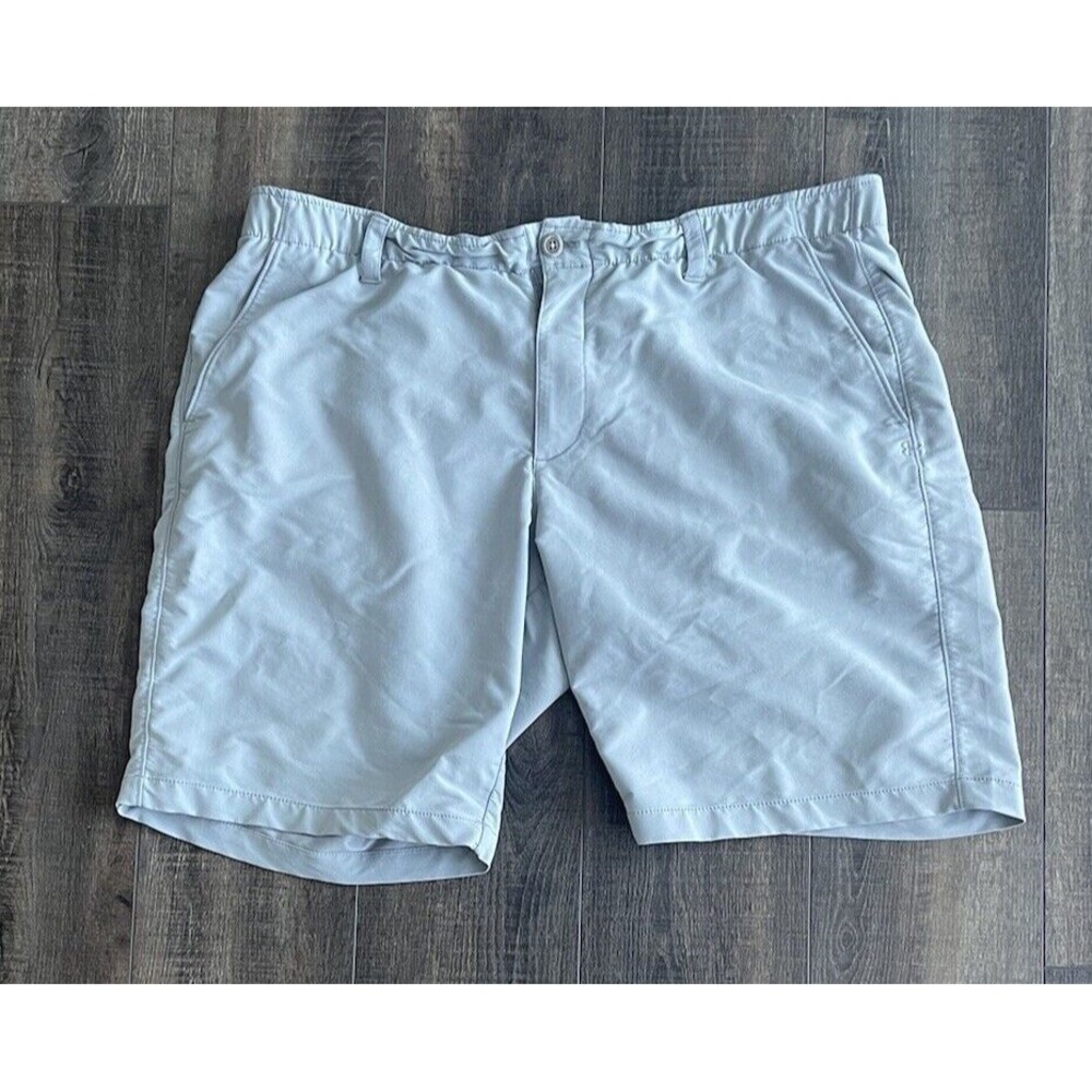 Under Armour Shorts Mens Light Gray HeatGear Stretch Golf Short Sz 42